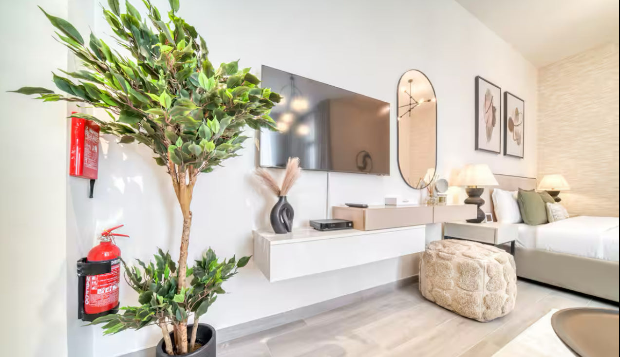 Dubai Studio Cleaning (Airbnb Turnover)